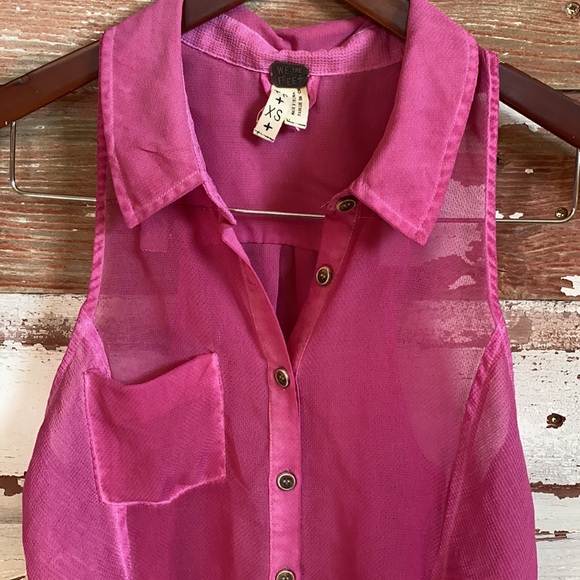 Free People sheer button down! Size XS! - Picture 4 of 7